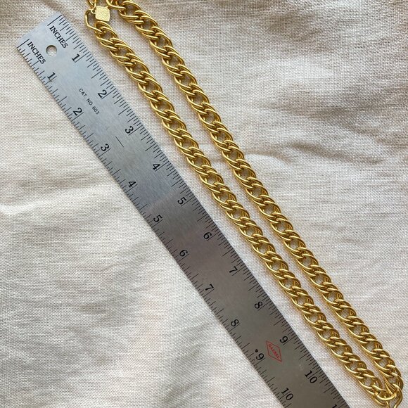 Vintage Anne Klein Chunky Gold Tone Chain Necklace 24" T-Bar Clasp - Picture 3 of 3